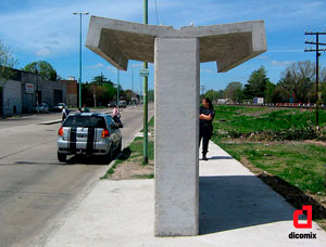 Refugios peatonales de hormigón